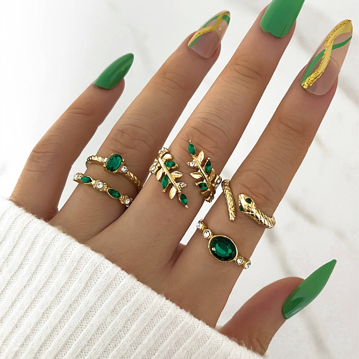 Vintage Elegant Leaf & Snake Design Rhinestone Stacking Rings Set - 5-Piece Alloy Ring Pack with Green Accents for Daily & Vacation Wear